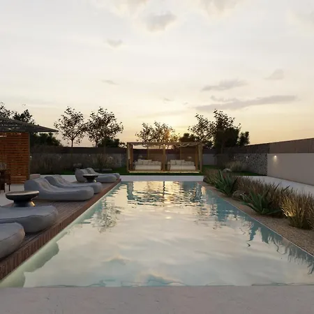 Paloma Mansion- With Private Pool Embraced By Nature By Mana Gers * Koukounariá